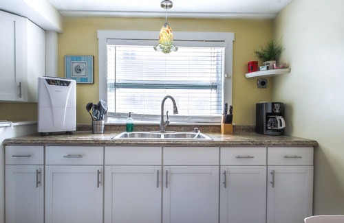 Pass-a-Grille House | Stay just steps to the Beach and Bay on Famous Pass-a-Grille Beach, Fl.