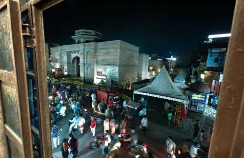 Varanasi House | Stay Kailash -Vishwanath Temple View