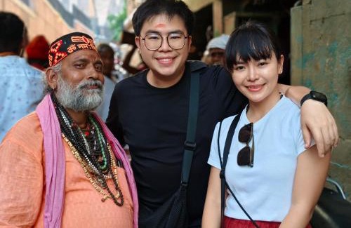 Varanasi House | Stay Kailash -Vishwanath Temple View