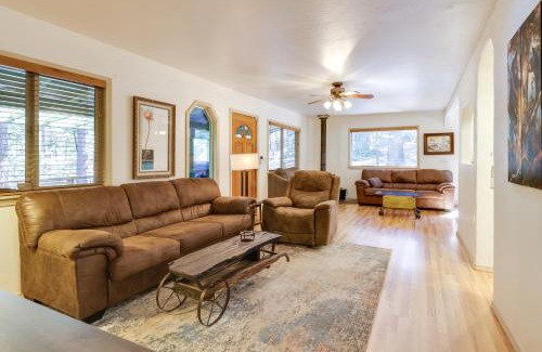 Glencoe House | Stay Near Big Trees, Bring Your Pets Arnold Cabin