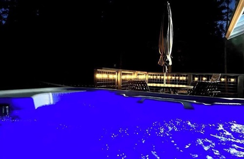Incline Village House | Stay Near Tahoe’s Breathtaking Trails + Hot Tub