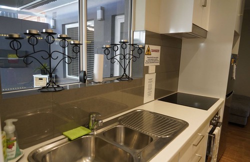 Somerton Park House | Stay near the beach Somerton Park @ Irene's Seaside Villa