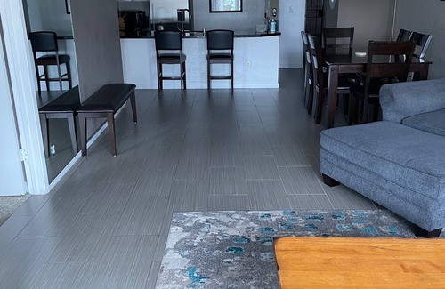 Crown Point Condo | Stay on the bayside with beautiful views