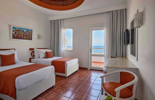 El Quseir Hotel | Stay & Play at a Red Sea Resort | Pools, Snorkeling, Shows & Family Fun