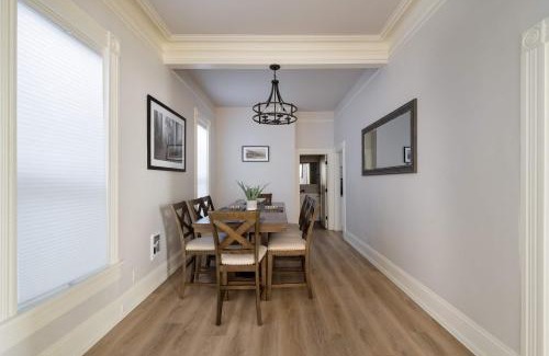 Alphabet Historic District House | Stay Portland - Luxurious Alphabet District Home - 99 Walk Score