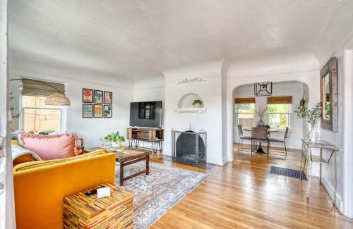 Alberta Arts District House | Stay Portland - Sedona Vibes in PDX- Walk to Local Shops & Coffee