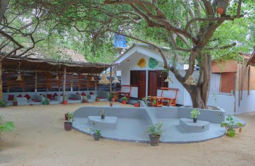 Pottuvil Division 2 Bed & Breakfast | Stay Pura Vida