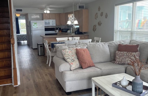 Gulf Shores House | Stay right on the beach. Enjoy the view from our updated home right on the Gulf