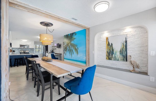 Sea Ranch On The Gulf House | "Stay Salty" Florida Pool/Canal Home, 4 bed, 3.5 bath, bring boat!