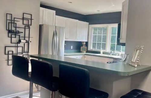 Bay Harbor Apartment | Stay Small, Be Adventurous!