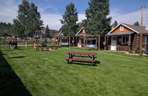 Twin Lakes Cabin | Stay Twin Lakes Cabin 3