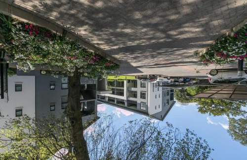 Greater Johannesburg Metropolitan Area Apartment | Stay Ulo at Atholl Gate