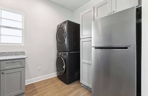 Historic Downtown Baton Rouge Apartment | StayAE Downtown - 1BR Apartment, Second Floor