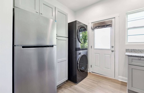 Historic Downtown Baton Rouge Apartment | StayAE Downtown - One Bedroom, 2nd Floor