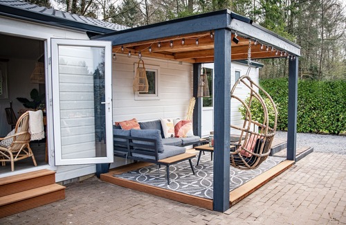 Municipality of Epe Ski Chalet | StayatSas Tiny House Sam. Free WiFi, reserved parkingspace, kids & dogs welcome!