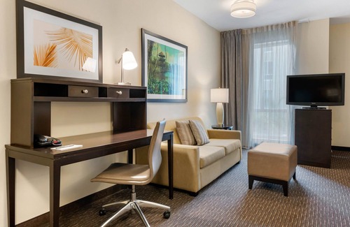 St. Petersburg Hotel | Staybridge Suites St. Petersburg Downtown by IHG