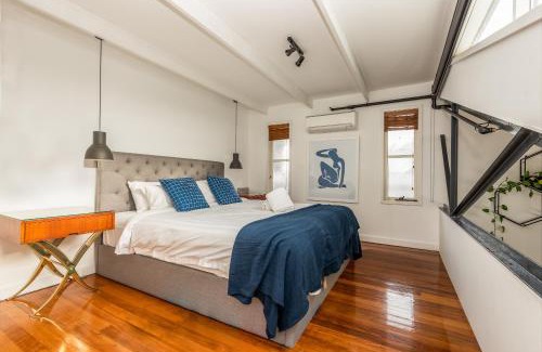 Collingwood North Apartment | StayCentral - Fitzroy Converted Warehouse Penthouse