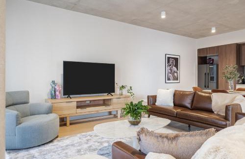 Fitzroy Apartment | StayCentral - George Street@Fitzroy