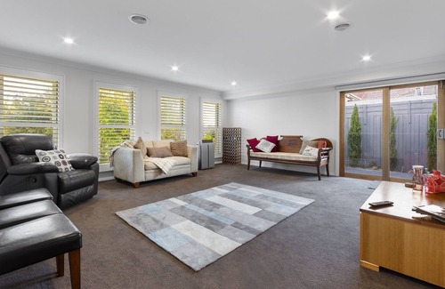 Rosanna House | StayCentral - Luxurious Mansion (Rosanna)