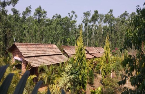 Sakleshpur Resort | STAYMAKER Veera's Homestay