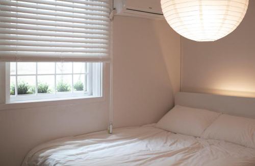 Sajik-dong Villa | Staymuk Seochon, Center of Seoul