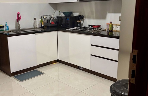Mount Lavinia Apartment | Staysafe Marine Drive 3BR