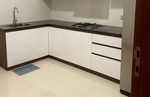 Mount Lavinia Apartment | Staysafe Marine Drive 3BR