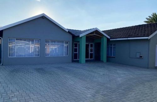 Alberton House | StaySure Guesthouse