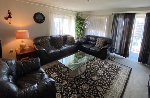 Malden Apartment | "StayUnique"