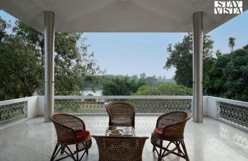 Alwaye Hotel | StayVista at Periyar Palace- Pet Friendly, River View Villa with Garden
