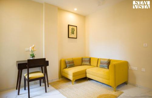 Malviya Nagar Apartment | StayVista at Sabora Blue with Wi-Fi, AC