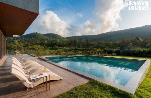 Lonavala Villa | StayVista at The Glen with Private Pool, Jacuzzi & BBQ