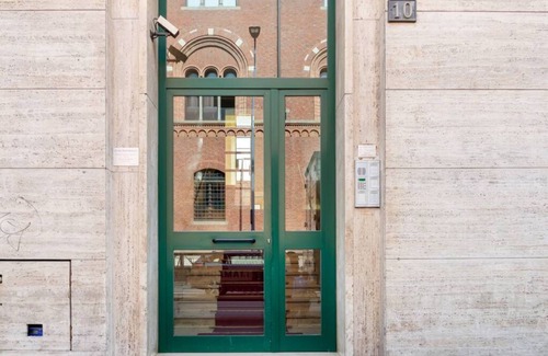 Central Station Apartment | Stazione Centrale Cozy and Functional Flat