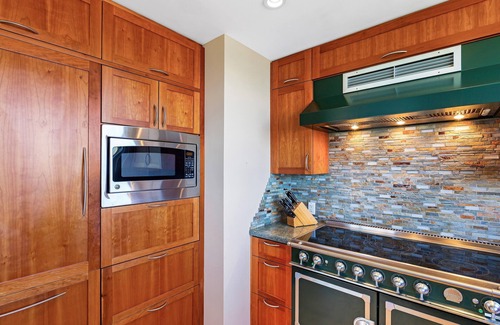 Napili Villa | STEEP PRICE DROP EXTENDED thru October ~ Must See OCEAN FRONT Bay Villa 25B-2