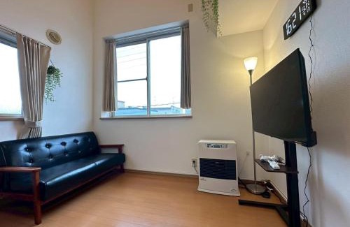 Higashi Apartment | Stella 205 エアコン 無料WiFi Netflix