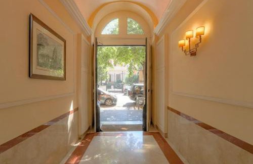 Rione XVI Ludovisi Apartment | Stella Luxury House