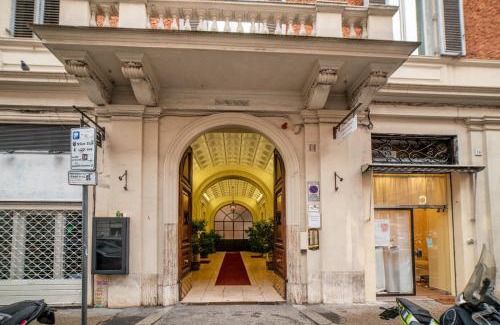 Rione XVI Ludovisi Apartment | Stella Luxury House - Lombardia
