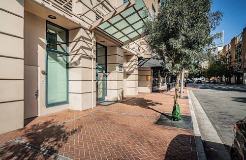 East Village Condo | Stellar 2-bedroom view condo with WiFi/gym in San Diego's Gaslamp District