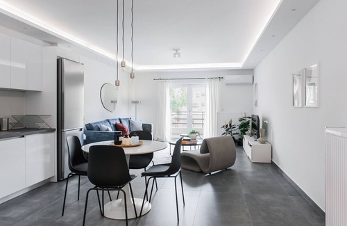 Palaio Faliro Apartment | Stellar 3BR Apartment with Balcony