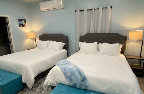 Wrightwood House | Stellar Jay Suite