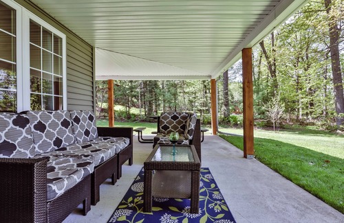 Phelps House | Stepaway Vacation Rentals- Up Nort Retreat