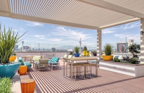 Downtown Las Vegas Condo | Steps Away from Downtown Action!