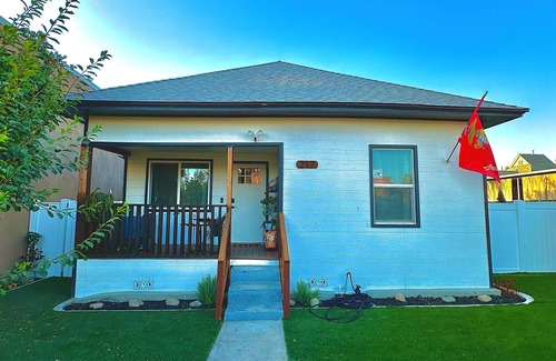 Downtown Redlands House | Steps away from downtown Redlands