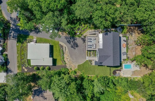 Ogunquit House | Steps Away from the Beach and Downtown!