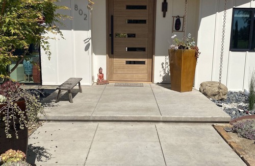 Ojai House | Steps away from the Ojai Valley Inn Resort and Spa