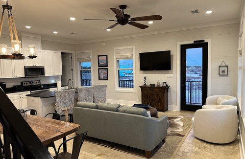 Southpointe House | Steps away from the beach, POOL- shared between 3 houses-