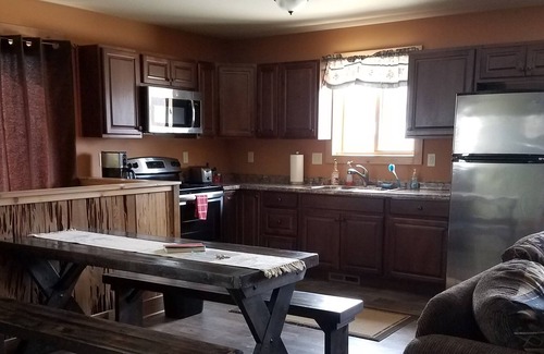Gardiner Condo | Steps away from Yellowstone Park