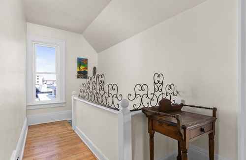 Appleton House | Steps from Downtown