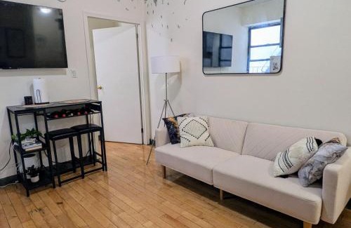 Union Square Apartment | Steps from Everything - Modern 1-Bdr in Downtown's Union Square