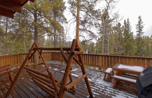 Four O'Clock House | Steps from Four O Clock Run, Spacious and Charming Ski-In/Ski-Out Retreat